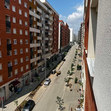 Blini Complex Apartment พริสตีนา ภายนอก รูปภาพ