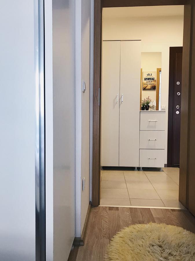 Blini Complex Apartment พริสตีนา ภายนอก รูปภาพ